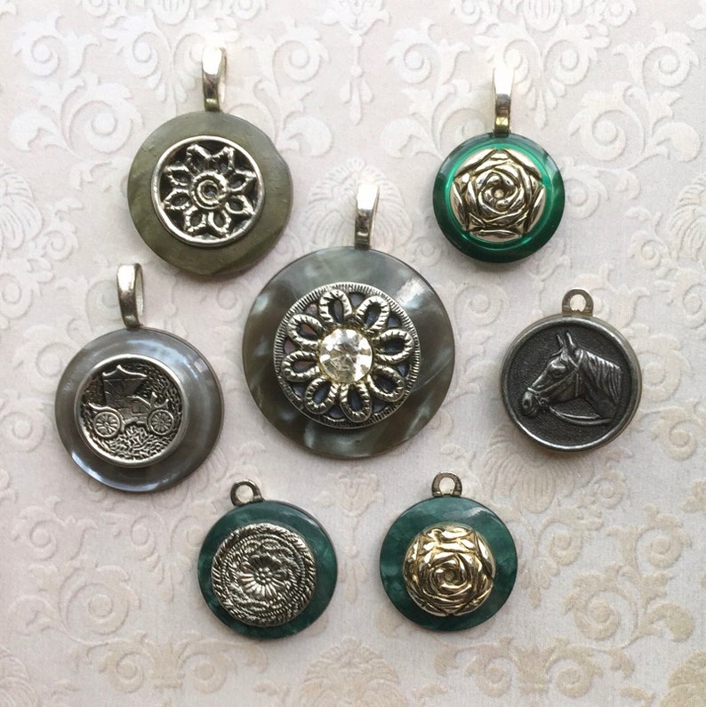 Antique Buttons Jewelry Making Vintage Buttons Button Pendant Lot Button Charm Button Pendant 7 Pcs Vintage Button Pendants