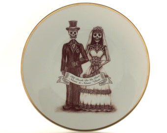 Personalized Valentines Day gift, Names Date, Porcelain Dinner Plate, Spooky Halloween Wedding, Till Death Do Us Part, Bride Groom Skeleton