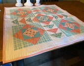 Quilt for wall hanging or for a baby quilt quot Avery Rose quot Quilt for Baby quilt, Wall Quilt or Table Topper. (measures 35 quot x 35 quot )