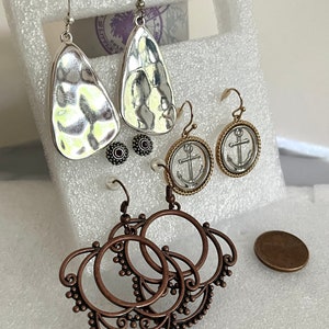 Lot of earrings vintage lot anchor studs dangles geometric earrings for women estate lot nautical 4 pairs of earrings costume jewelry lot