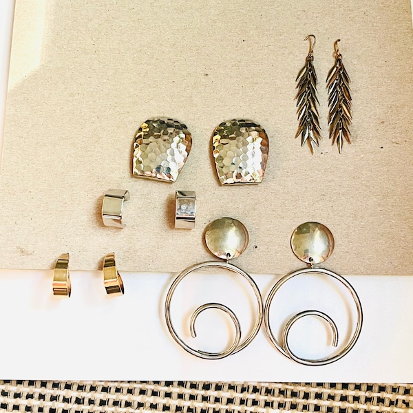 LOT! New vintage earrings lot earrings 1990s Art Deco southwestern Hoops studs dangles lot of earrings NEW