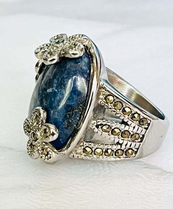Vintage Lapis Lazuli Ring Size 6 Floral marcasite… - image 9
