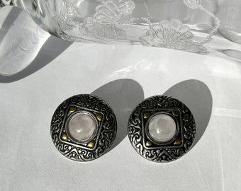 White Quartz Stud Earrings For women and girls NOS new old stock earrings vintage genuine stone earrings hippie boho circle earrings Quartz