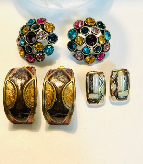 Lot Vintage Earrings 3 pair of studs 2 brown enam… - image 4