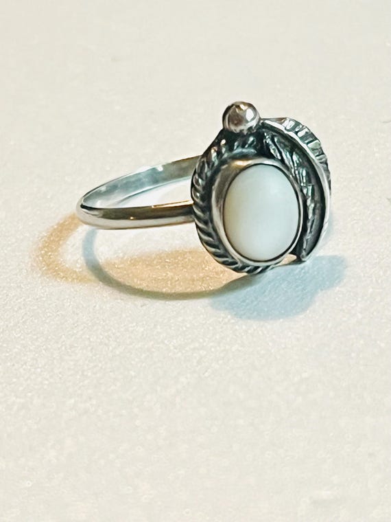 Vintage Sterling Silver White Gemstone Ring size 6 Quartz Artisan Made Ring