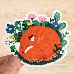 Autocollant en vinyle de fleurs sauvages de renard endormi, autocollant en vinyle brillant aquarelle dessiné à la main de la faune pour les amoureux de la nature, renard roux confortable, cottagecore