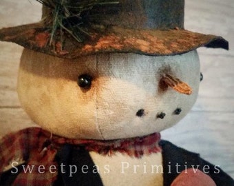 Instant Download PATTERN PDF Primitive Folk Art Early Vintage Style Valentine Snowman Doll with Heart Key Sweetpeas Primitives