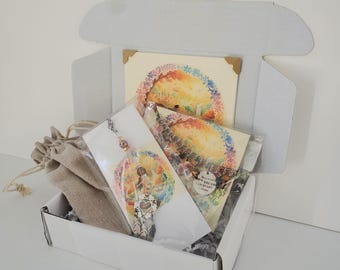 Pocahontas Gift Box Set: Stainless Steel Bracelet, Suncatcher, Keychain