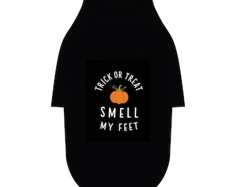 Truco o trato, huele mis pies, mascota Raglan