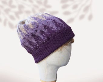 Gorro de lana de alpaca morada con forro de seda