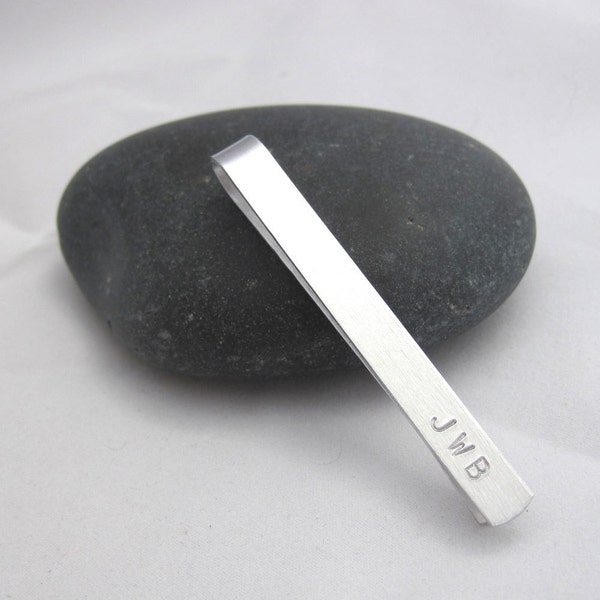 Personalizzati Tie Clip Custom Tie Bar monogramma iniziali data sposa sposo migliore uomo laurea giorno del padre