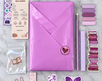 MYSTERY BOOK - Gift Box with Used Italian Book and Stationery Accessories | Gift for Her