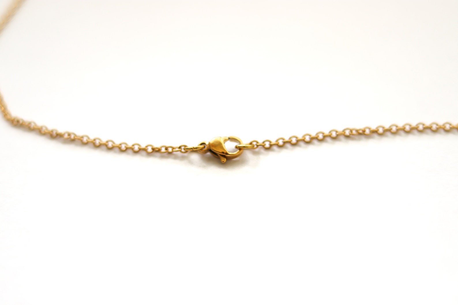 Triangle Necklace, Gold Tone Triangle Pendant Chain Necklace, Stainless ...