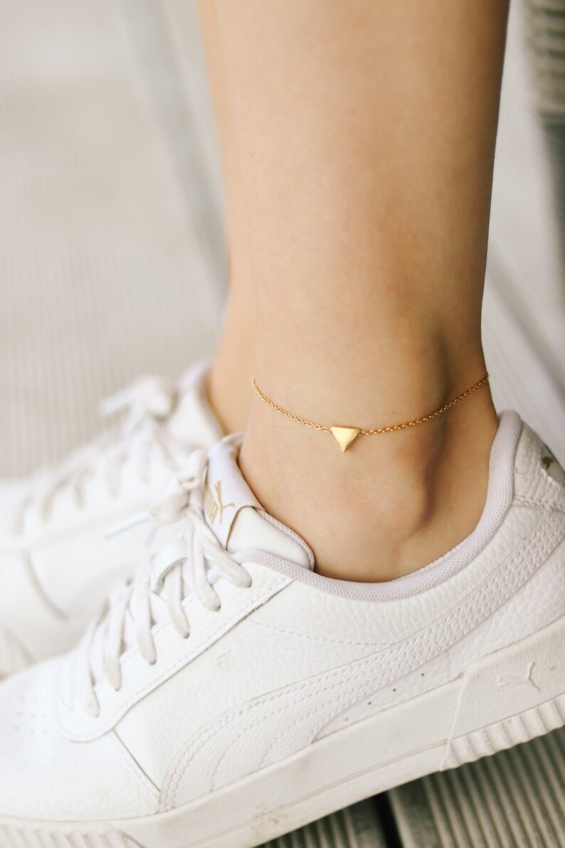 gift box for her tiny Triangle bead charm anklet Triangle anklet personalised anklet gold anklet waterproof gold chain ankle bracelet