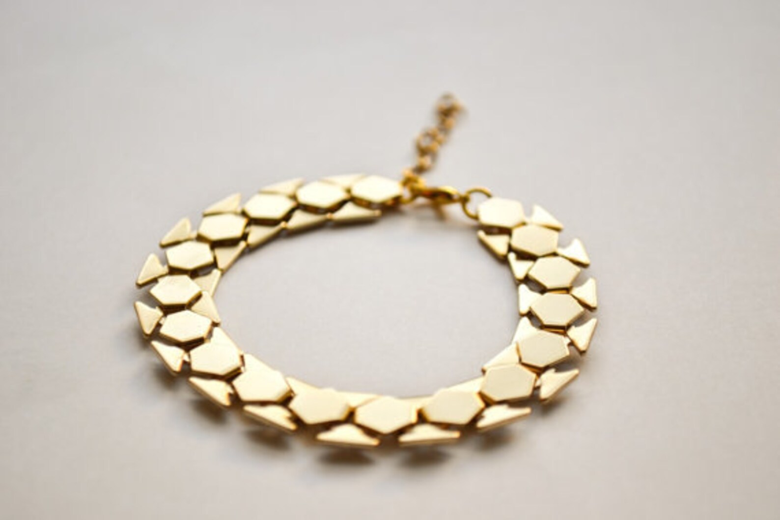 Gold Bracelet Bold Geometric Flat Gold Chain Bracelet. Woven - Etsy