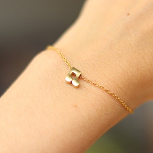 Music note bracelet, waterproof gold chain bracelet, tiny music note charm bracelet, personalised bracelet, gold bracelet, gift for her girl