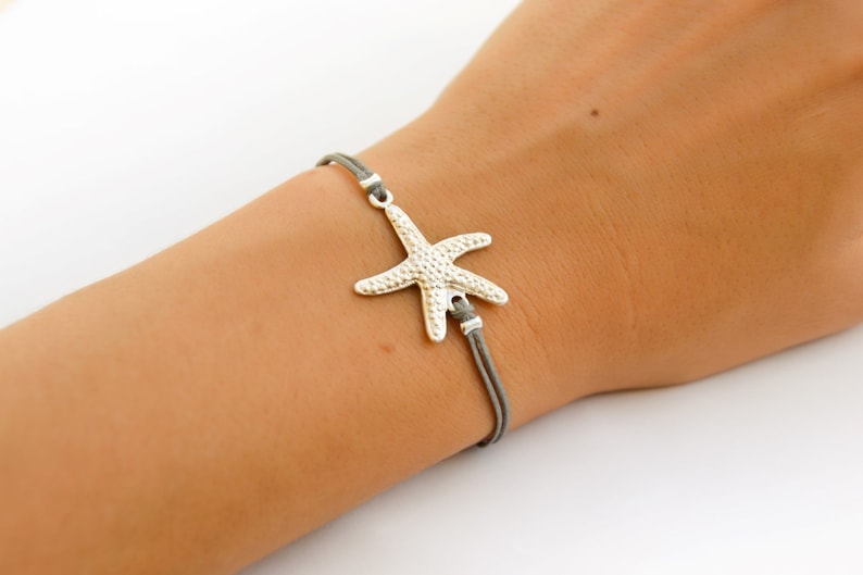 Bracelet étoile de mer, bracelet cordon gris avec une breloque étoile de mer argentée, bijoux nautiques d'été, vie marine, cadeau pour elle, bracelet argent plage image 1