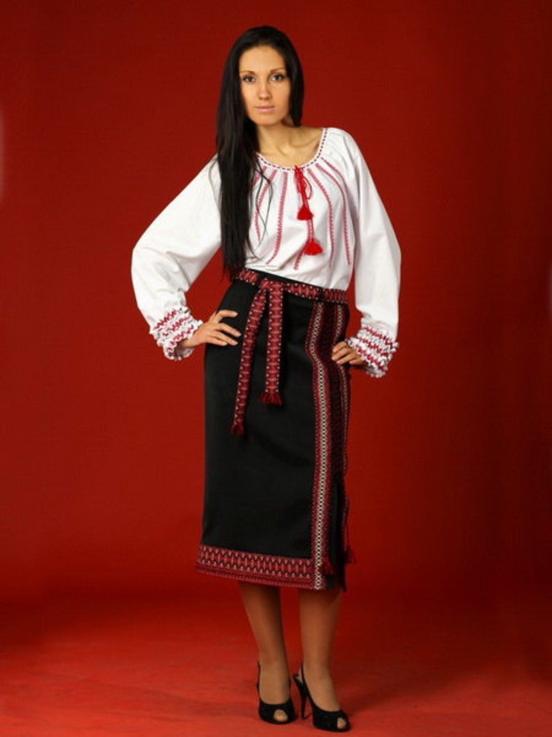 Ukrainian vyshyvanka. Ethnic clothes. Traditional Blouse Etsy