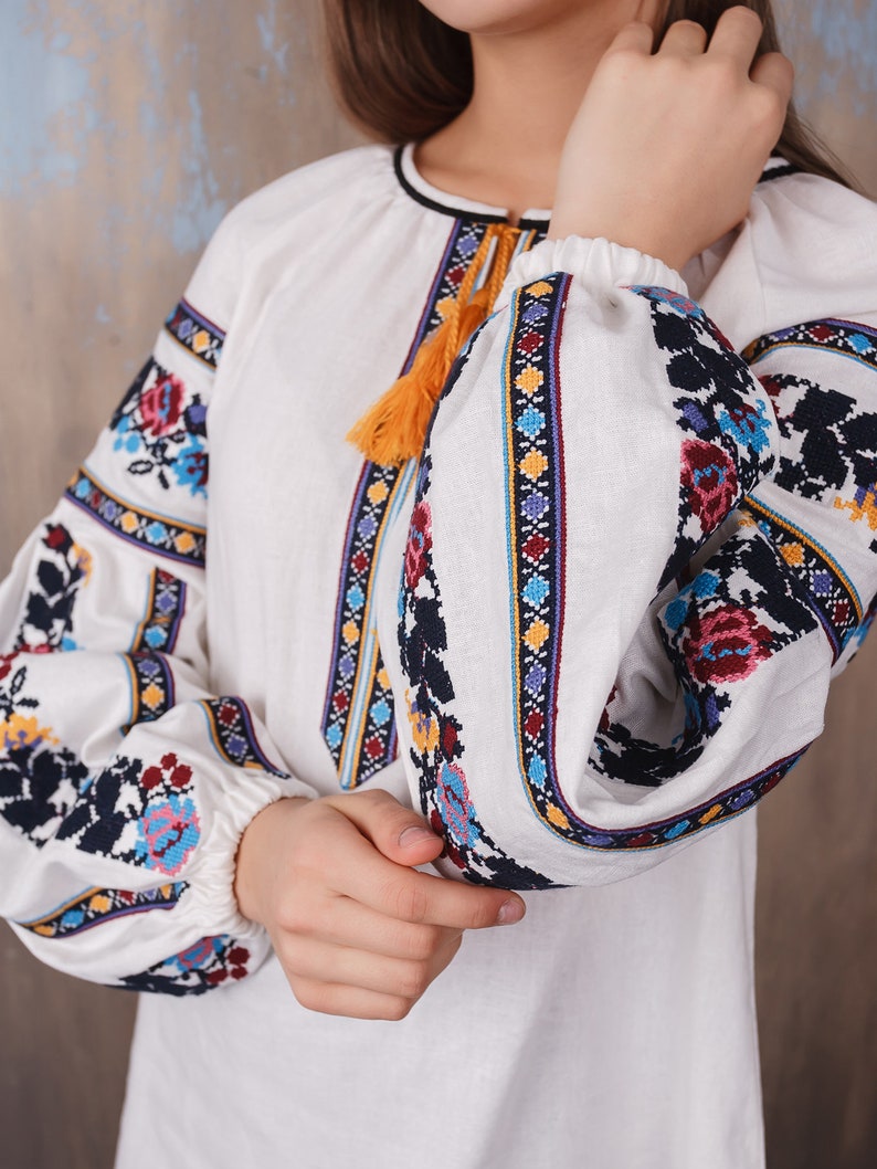 Traditional clothes Ukrainian embroidered women/'s blouse Ethnic sorochka shirt Vyshyvanka Embroidered blouse \u0412\u0438\u0448\u0438\u0432\u0430\u043d\u043a\u0430