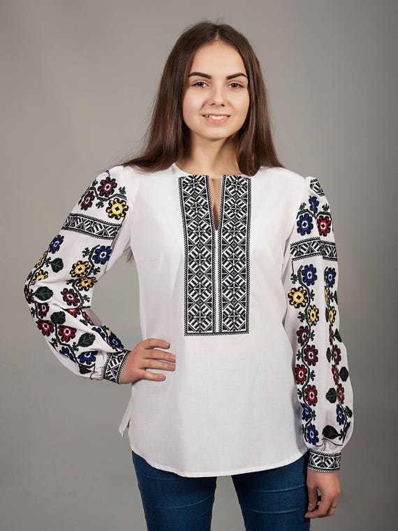 Femmes vyshyvanka blanches. Blouse traditionnelle ukrainienne | Etsy