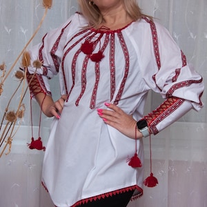 Ukrainian embroidered Vyshyvanka women&#39;s blouse red embroidery. Traditional Folk Shirt, Ethnique blouse Boho Top, Ukraine Ethnic sorochka