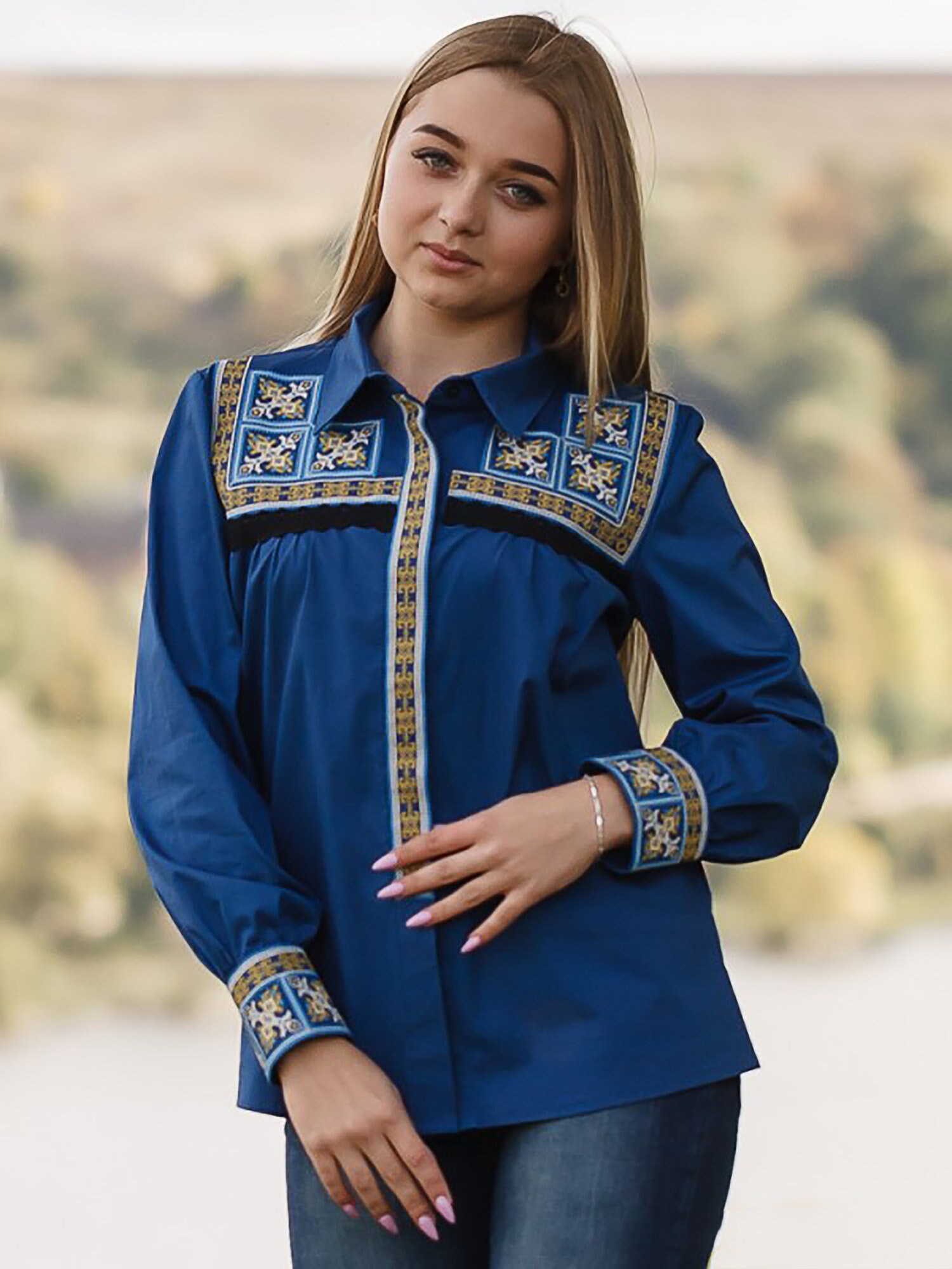 Vyshyvanka Women's. Ukrainian embroidered women's blouse. Ukrainian clothes. Ethnic sorochka. Ukrainian embroidery ethnique women's blouse