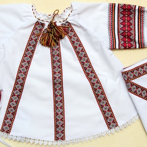 Newborn set: Embroidered dress, cap, kryzhma. Children's folk cotton costume. Vyshyvanka Newborn Outfit. Ukrainian Baptismal set for baby. image 6
