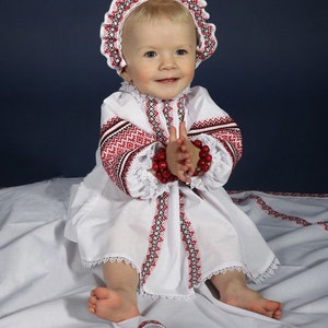 Newborn set: Embroidered dress, cap, kryzhma. Children's folk cotton costume. Vyshyvanka Newborn Outfit. Ukrainian Baptismal set for baby. image 1