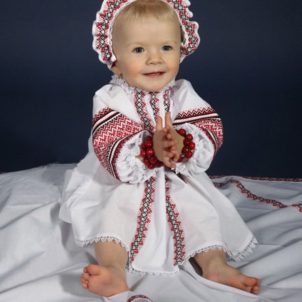Newborn set: Embroidered dress, cap, kryzhma. Children's folk cotton costume. Vyshyvanka Newborn Outfit. Ukrainian Baptismal set for baby.