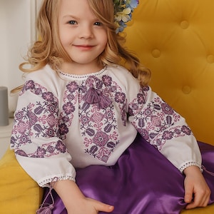 Blouse pour enfants brodée ukrainienne. Sorochka ethnique. Chemisiers pour filles vyshivanka. Blouse bébé Vêtements ethniques ukrainiens pour filles