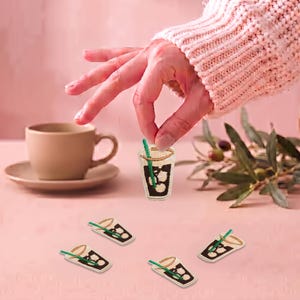 アイスコーヒー刺繍入り布パッチモチーフアップリケ（0.90×0.70インチ）