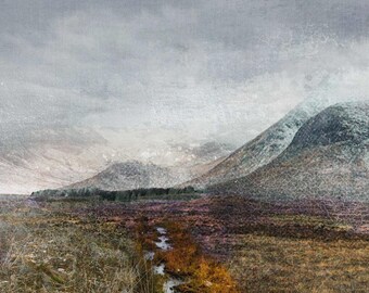 Camino a Glencoe: Impresión artística giclée firmada de una montaña escocesa