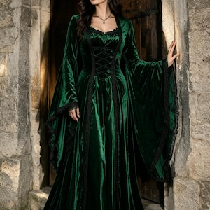 Green Dress Fantasy