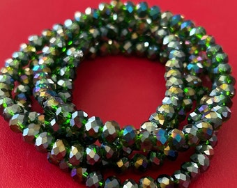 Unique en son genre ! Ensemble de cinq bracelets en cristal superposés !