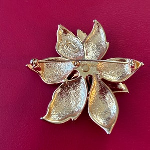 Beautiful Vintage Red Enameled Poinsettia image 3