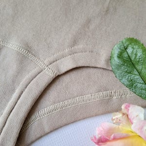 Double-weave 100% Merino wool High Waist womens hipsters. Hypoallergenic Undies. Ladies comfortable Underwear. image 8
