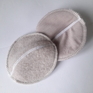 No PUL. Merino Wool or Merino/Silk Nursing pads. 3 pair set. Reusable Anatomic Breastfeeding Pads without PUL. Leakproof Washable. 4 layers. Beige/Beige(merino)