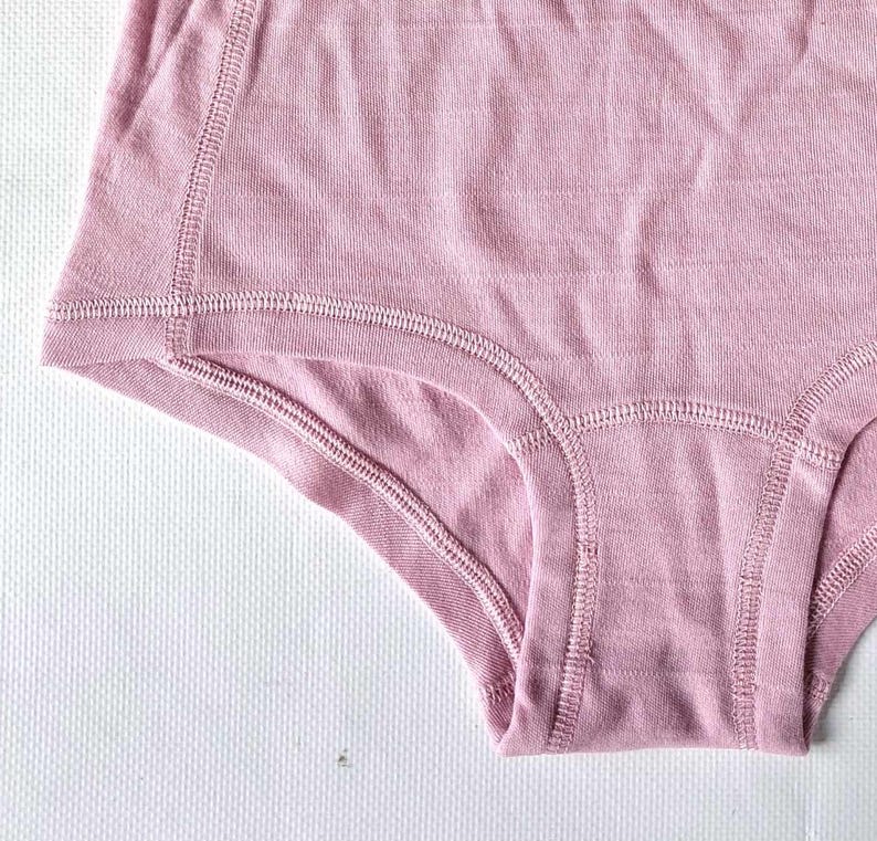 Double-weave 100% Merino wool High Waist womens hipsters. Hypoallergenic Undies. Ladies comfortable Underwear. image 11