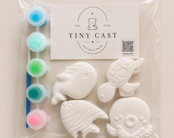 Fish craft set for children – painting plaster figures – DIY painting set – paint and brush – creative activity