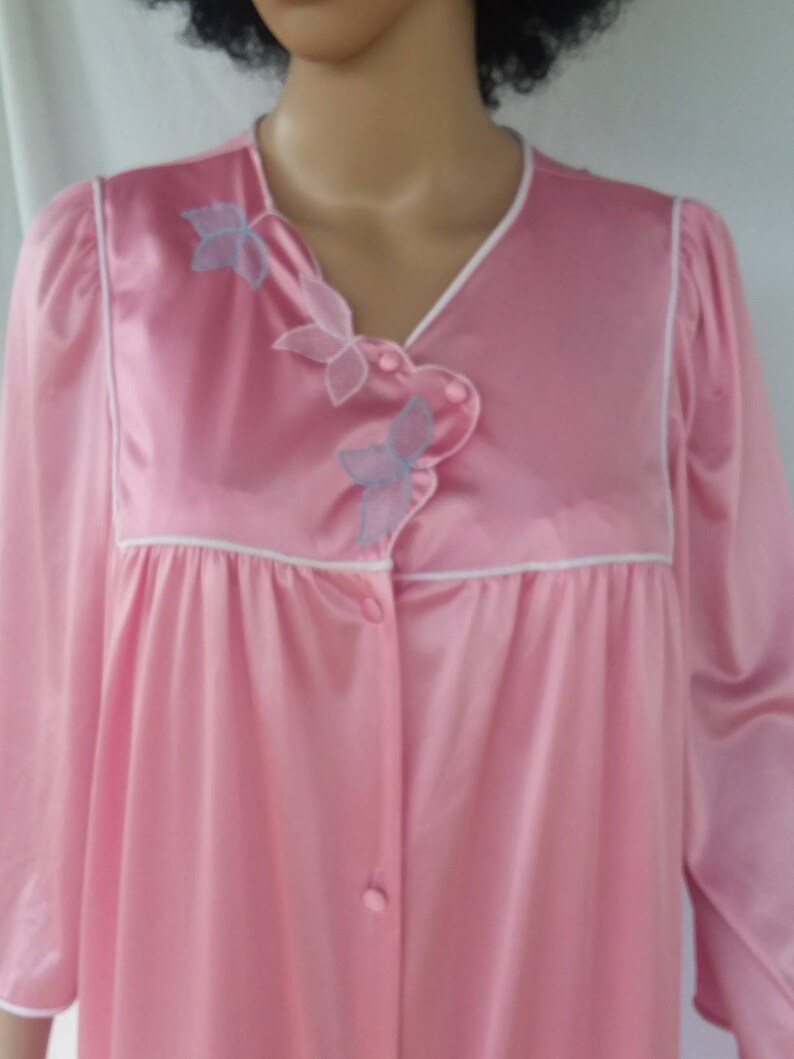 Vanity Fair Pink Nylon/ Nightgown Robe With Large Flower Print Etsy
