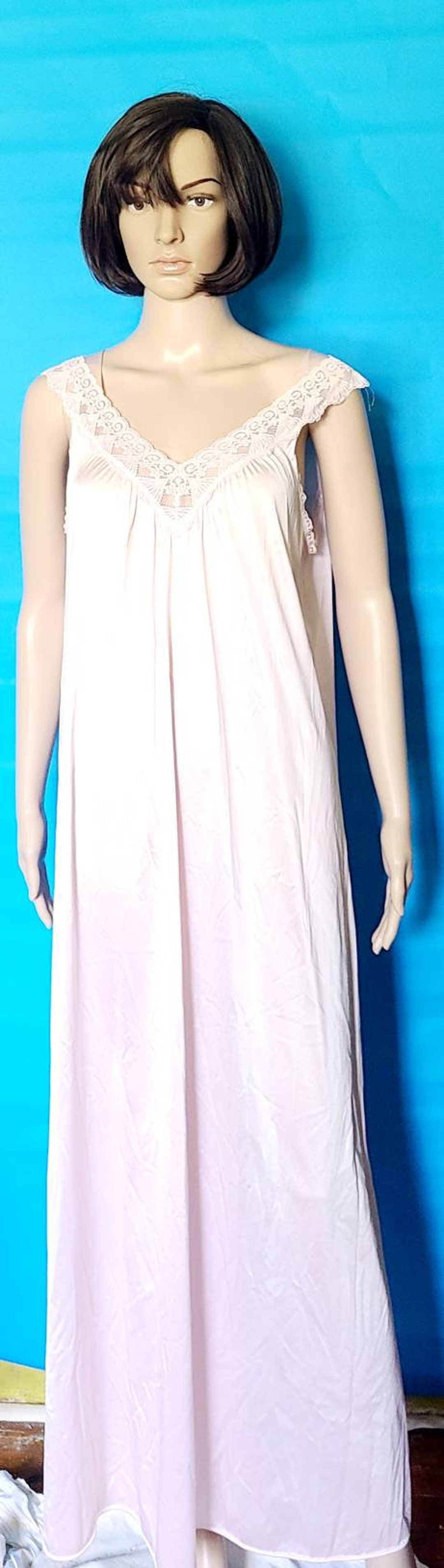 Light Pink Vintage Vanity Fair Nylon Nightgown Free US - Etsy