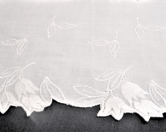 4 Yds of 5.75" Wide Trim White Cotton Flat Embroidered Vintage Lace Trims Scalloped Tulip Design - Very Pretty!
