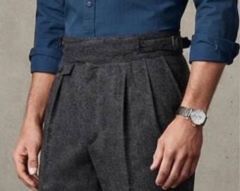 Herrenhose aus 100 % Wolle, Anthrazitgrau – Taillierte Bundfaltenhose