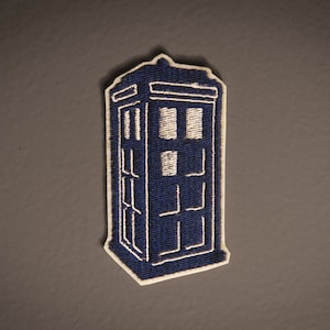 TARDIS -- Doctor Who Gestickter Aufnäher