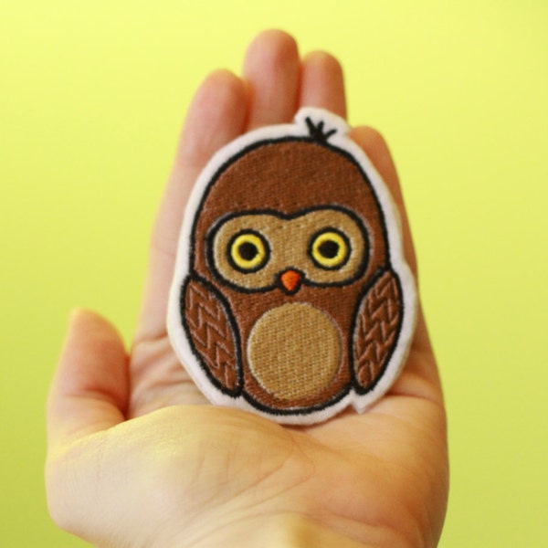 OKsmalls Original --HOOs There--Customizable Embroidered Iron-On Owl Patch