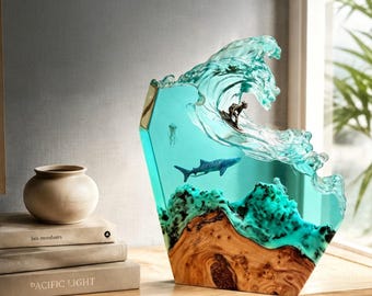 Lampa z żywicy w kształcie fali oceanicznej, surfer, rekin wielorybi, meduza, drewniana podstawa, dekoracja nadmorska, lampka nocna. Prezent urodzinowy