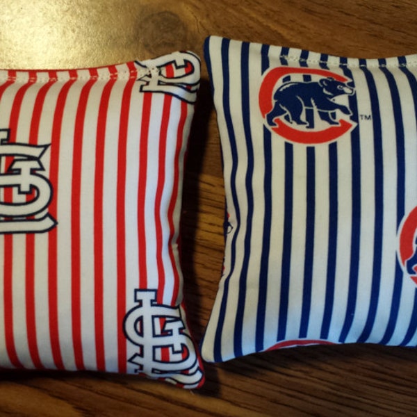 Chicago Cubs vs St Louis Cardinals Cards bean bags, cornhole bags, regulation size and weight - set of 8