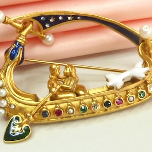 Rare Butler Wilson Brooch - Etsy