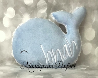 Peluche personnalisée baleine bleu clair / blanche