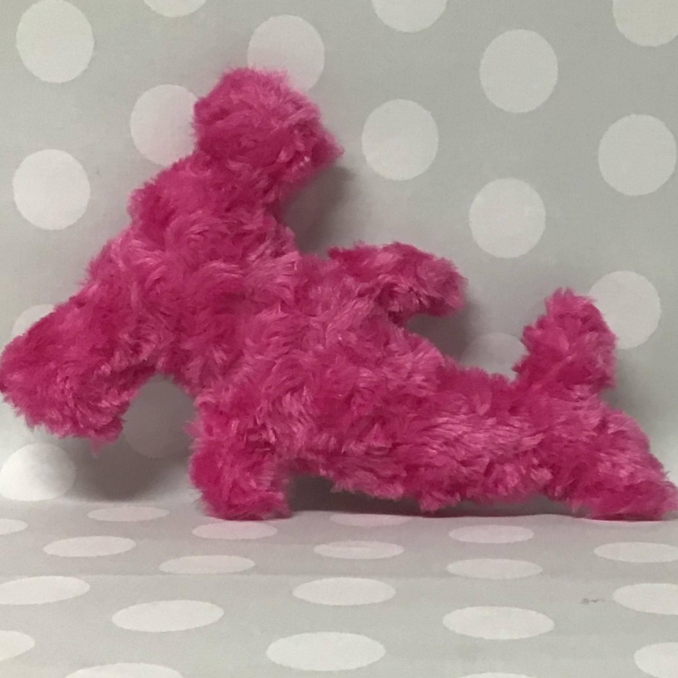 パーソナライズされたピンクのぬいぐるみハンマーヘッドシャークの